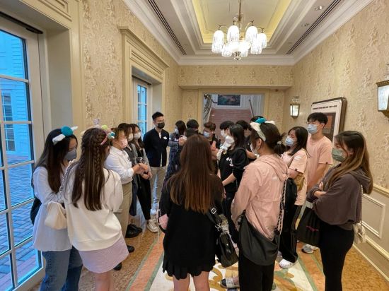 迪士尼款客服務體驗坊