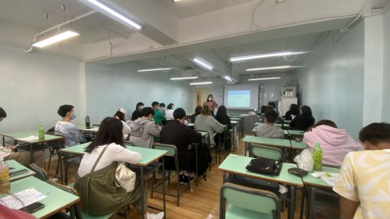 10月 - 求職面試急救班