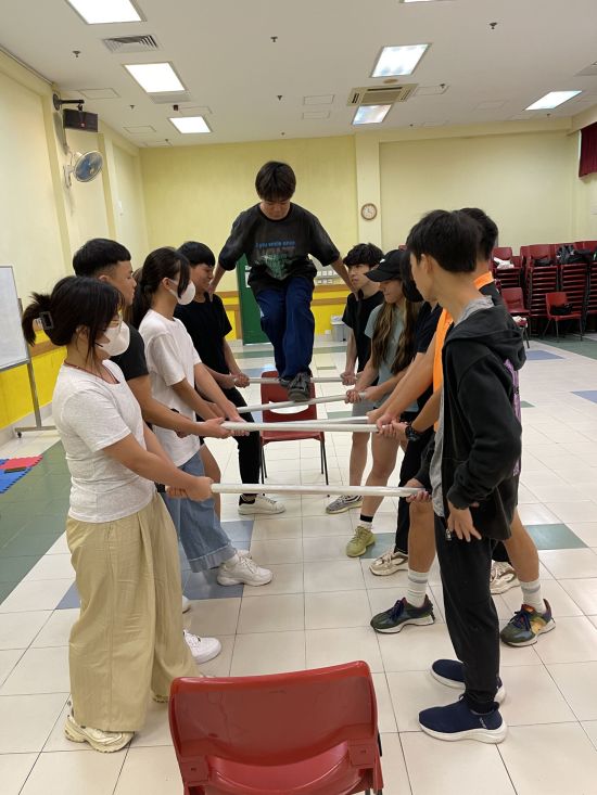 夜中學(夜校)活動 - 歷奇訓練日營